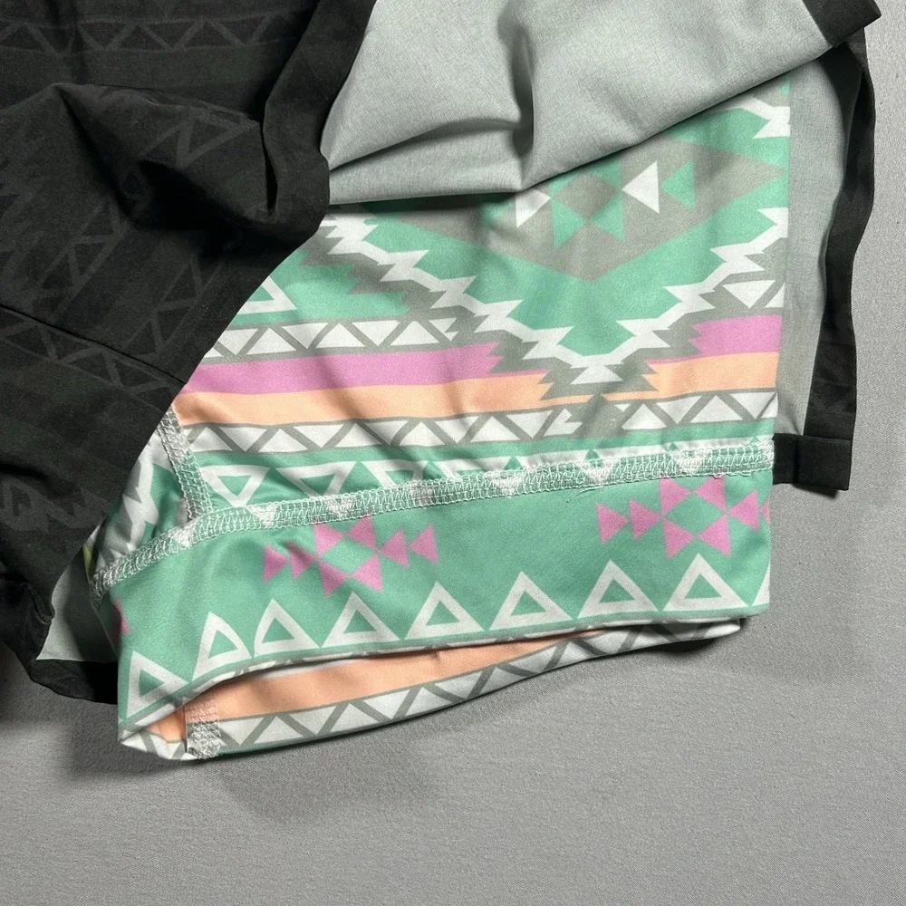 Chubbies The Quests 5.5in Compression Lined Shorts Mens XL Black Aztec